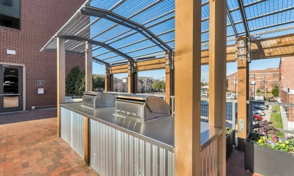 Cityplace Apartment | 1 bedroom 2 beds Dallas with parking uptown Dallas