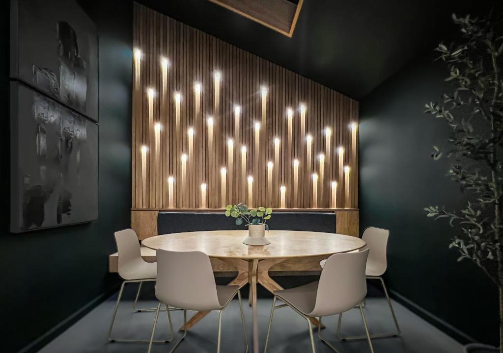 Clodine House | 1 OAK - experience custom design - 2 masters