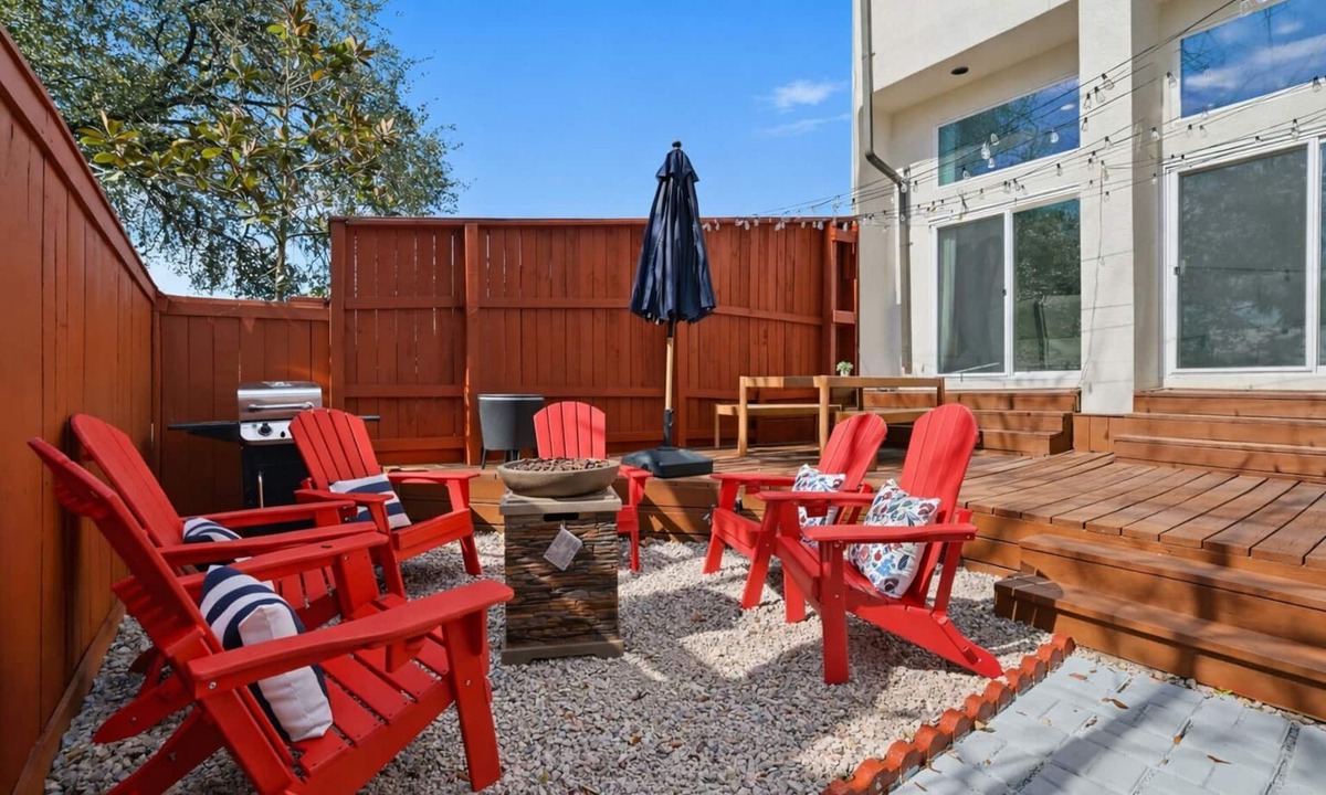West University Place House | 10 Min to World Cup | 4BR 3BA | Sleeps 8 | 3 Kings