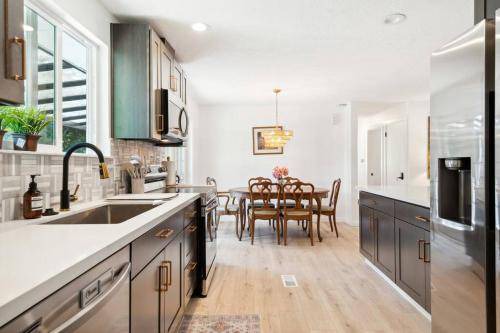 Burien House | 100 m² House ∙ 2 bedrooms ∙ 6 guests