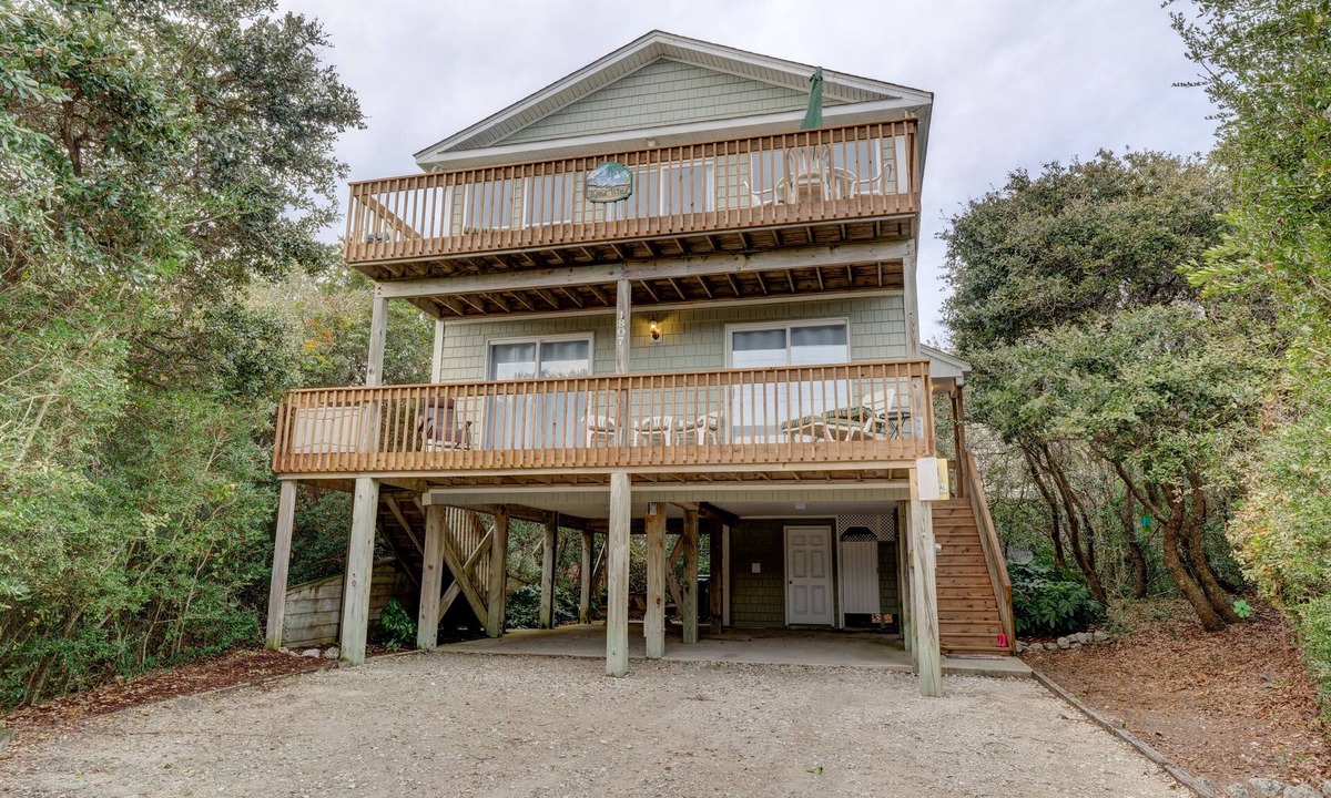 Surf City House | 100 Steps to the Beach.Pet Friendly