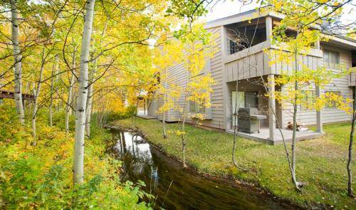 Moose Wilson Road Apartment | 108 m² Apartment ∙ 2 bedrooms ∙ 4 guests