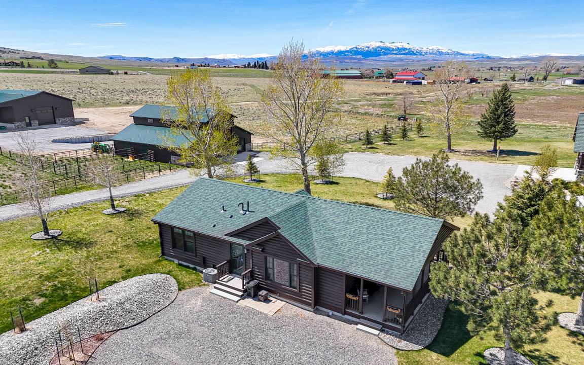 Cody House | 111 m² House ∙ 2 bedrooms ∙ 6 guests