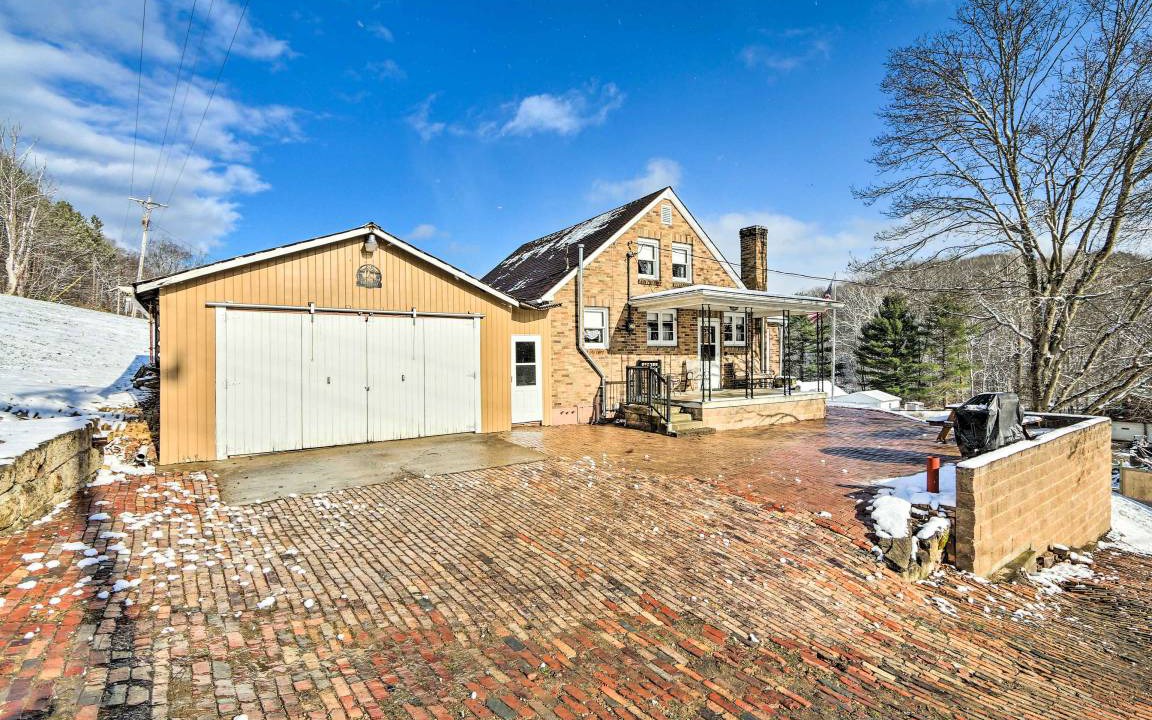 Carbon Hill House | 111 m² House ∙ 3 bedrooms ∙ 6 guests
