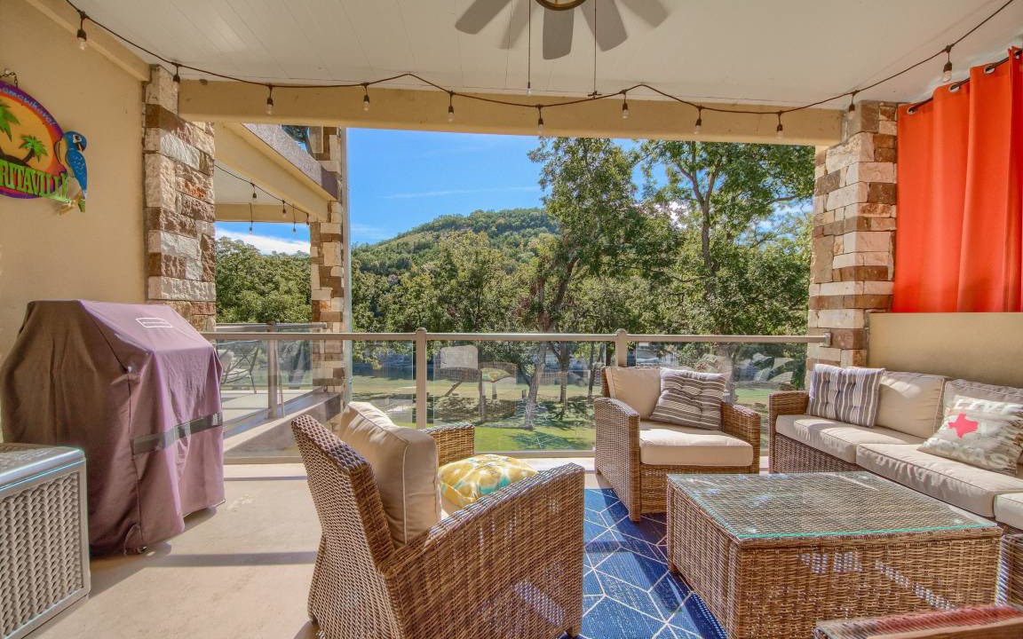 New Braunfels Condo | 112 m² Condo ∙ 2 bedrooms ∙ 4 guests