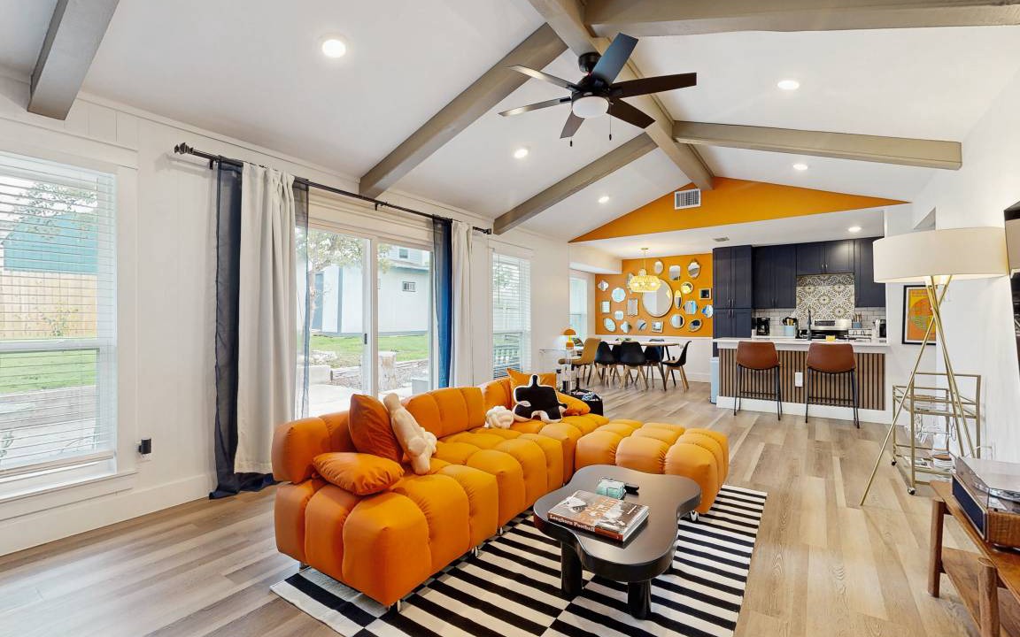 Austin House | 122 m² House ∙ 3 bedrooms ∙ 6 guests