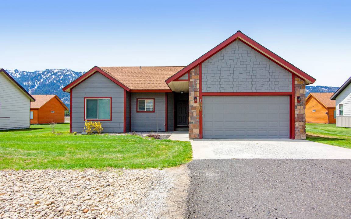Donnelly House | 123 m² House ∙ 3 bedrooms ∙ 6 guests