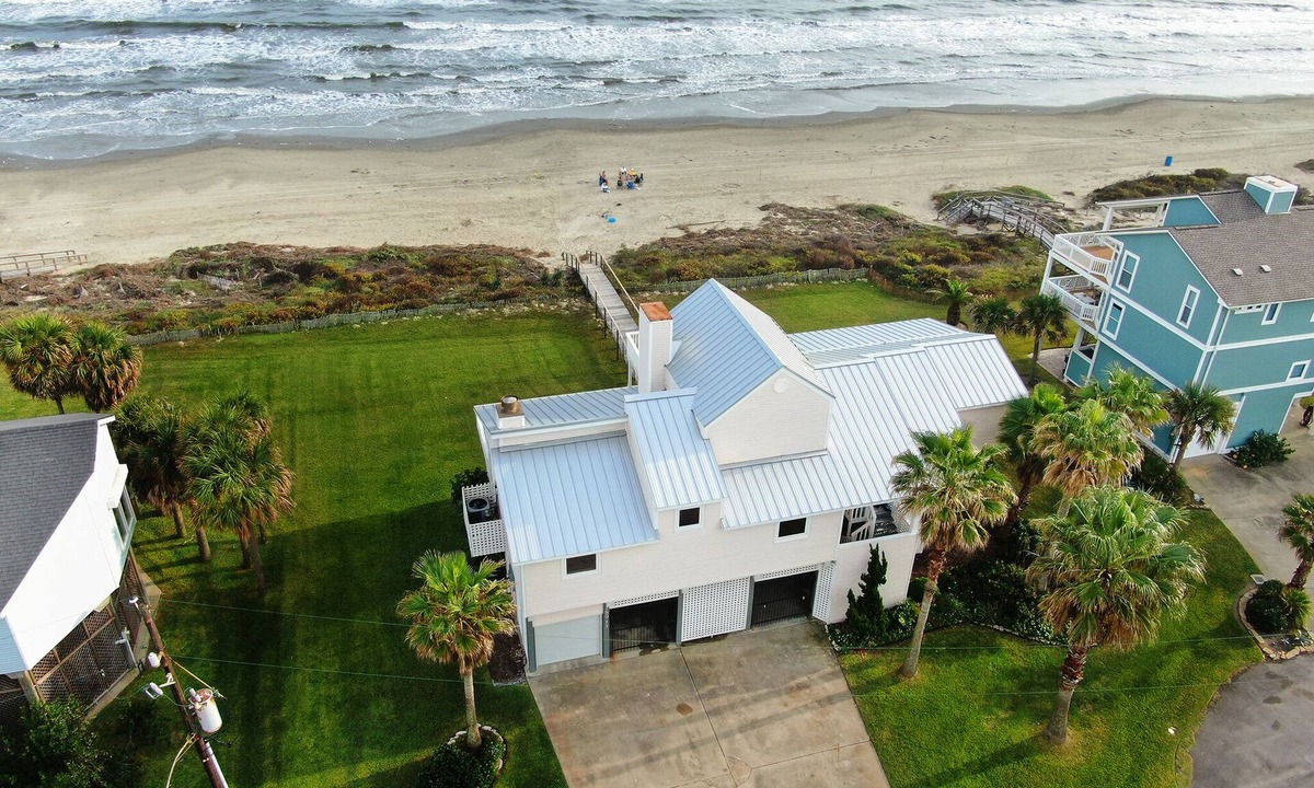 Indian Beach House | 125ft of Beachfront, Private Walkover and Lawn, Front Row Views, Sleeps 14