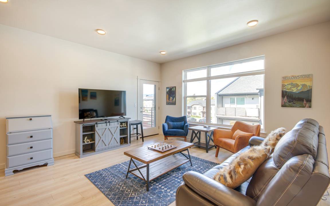 Livingston Apartment | 127 m² Apartment ∙ 3 bedrooms ∙ 6 guests