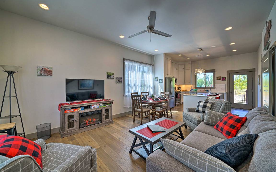 Four Corners House | 128 m² House ∙ 3 bedrooms ∙ 8 guests