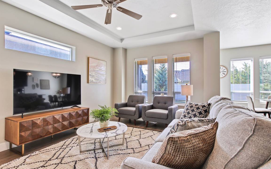 Meridian House | 149 m² House ∙ 3 bedrooms ∙ 10 guests