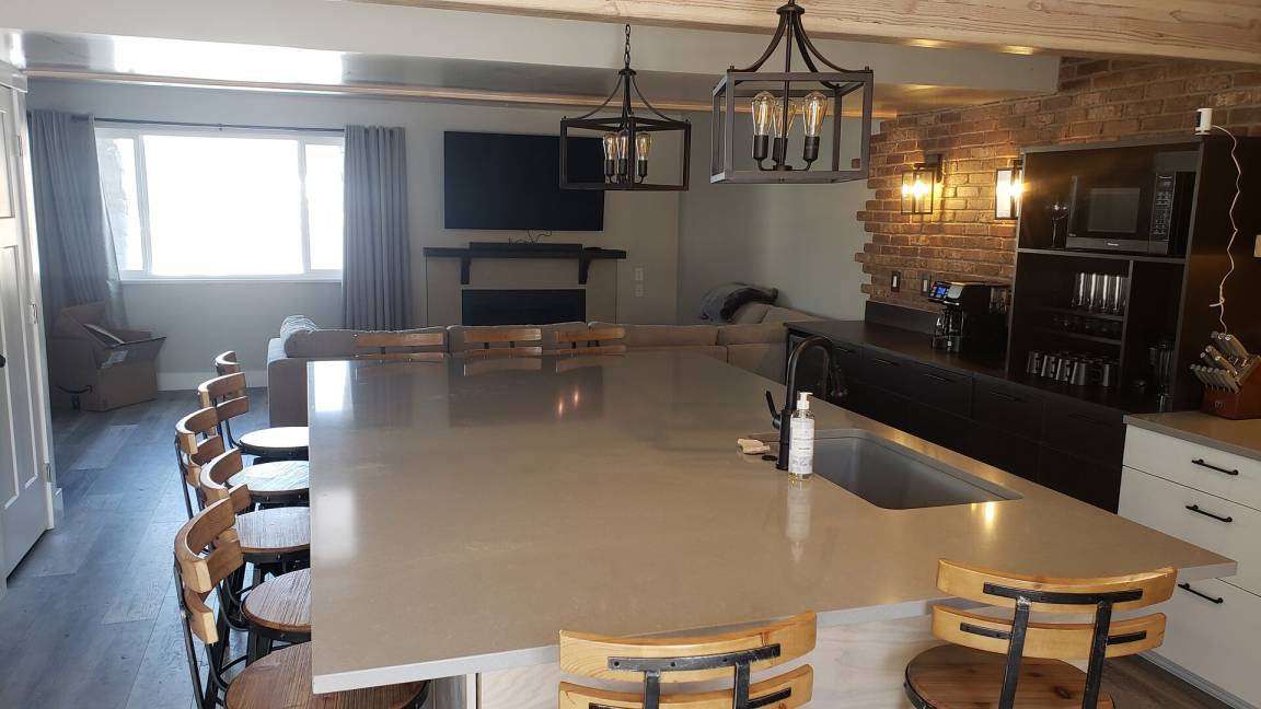 Midvale House | 149 m² House ∙ 3 bedrooms ∙ 3 guests