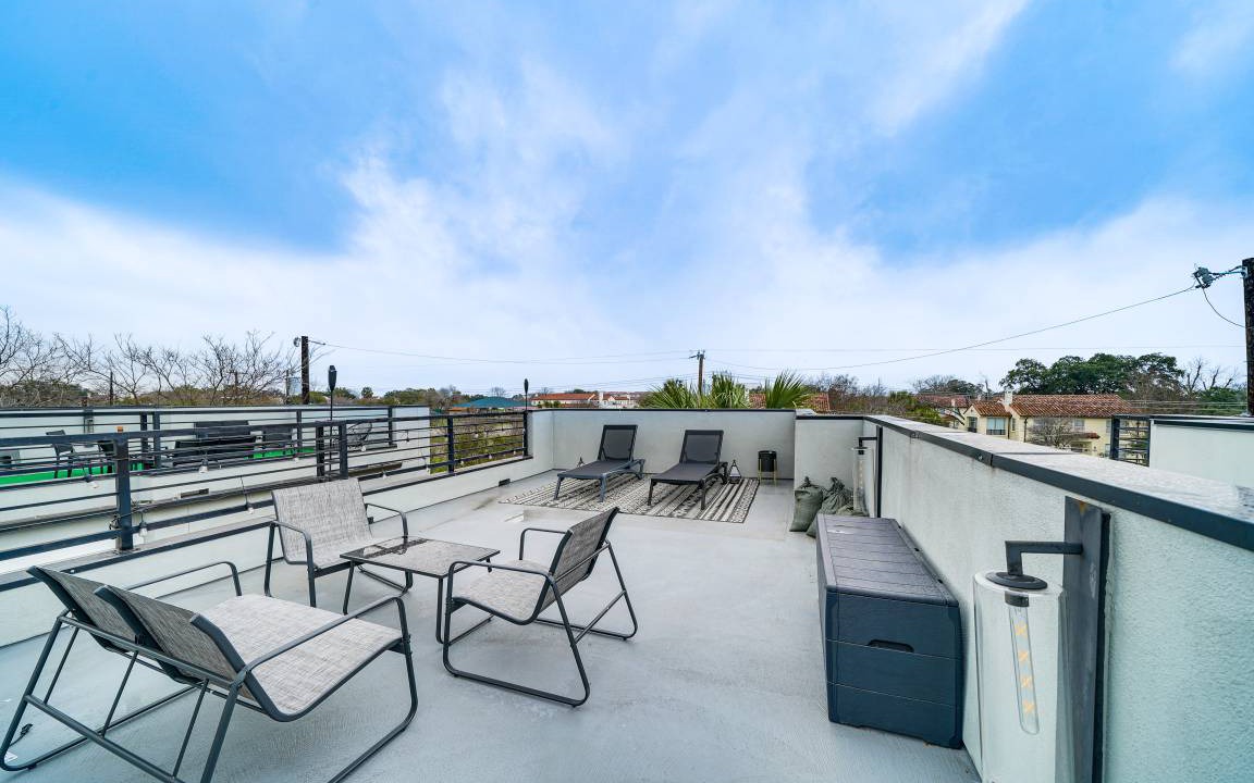 Mahncke Park Apartment | 157 m² Apartment ∙ 3 bedrooms ∙ 6 guests