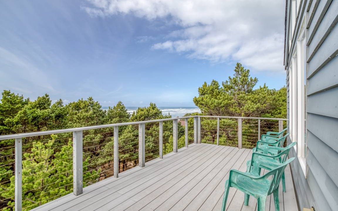 Seal Rock House | 166 m² House ∙ 3 bedrooms ∙ 6 guests
