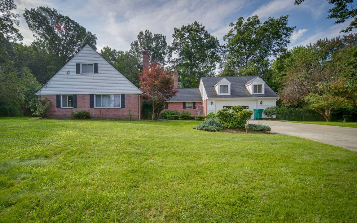 Richmond Heights House | 167 m² House ∙ 3 bedrooms ∙ 6 guests