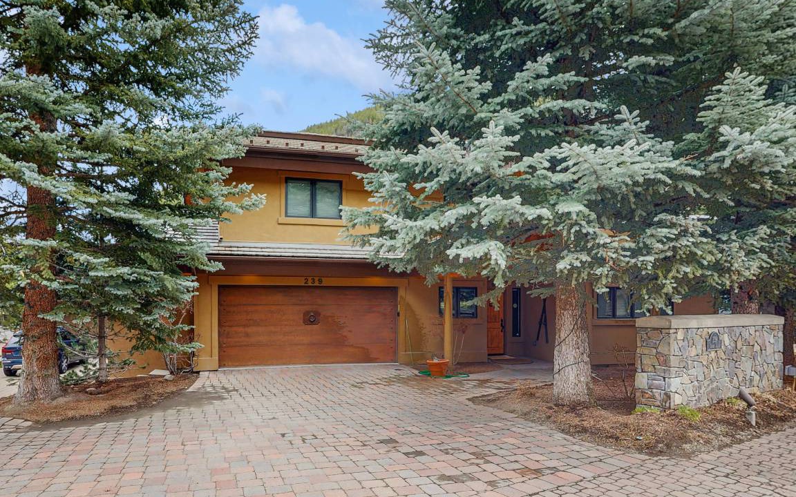 Warm Springs House | 183 m² House ∙ 3 bedrooms ∙ 6 guests