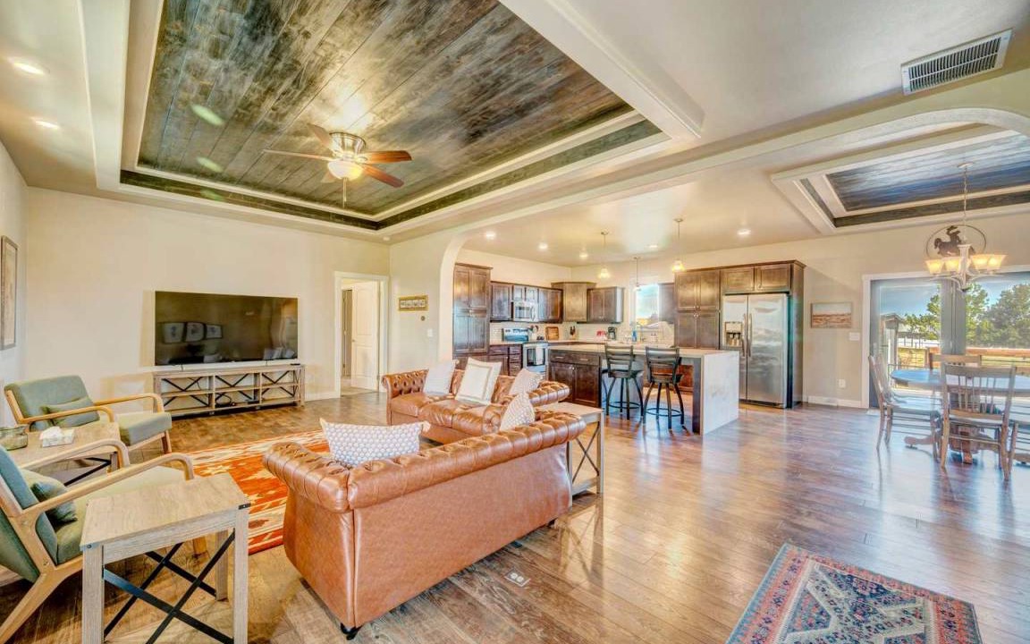 Sheridan House | 184 m² House ∙ 3 bedrooms ∙ 6 guests