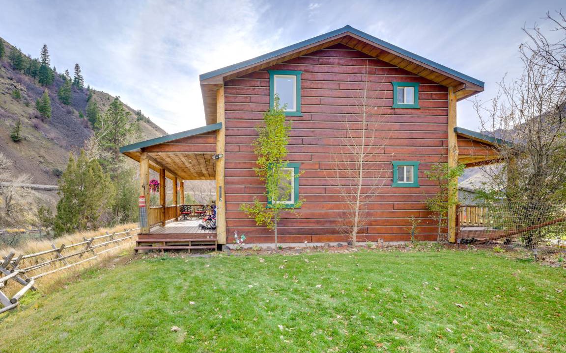 Salmon House | 185 m² House ∙ 2 bedrooms ∙ 8 guests