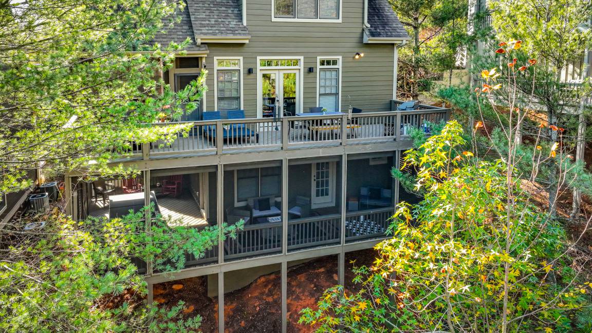 Big Canoe Cabin | 195 m² Cabin ∙ 3 bedrooms ∙ 7 guests