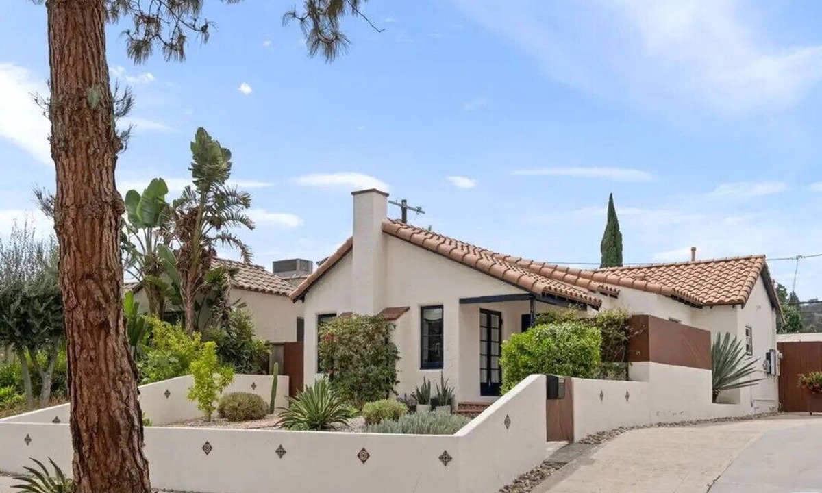 Atwater Village House | 2/3-bedroom house in walkable Atwater Village with multiple outdoor spaces