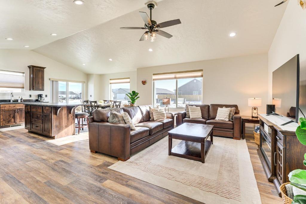 Dillon House | 2 Mi to Beaverhead River Family-Friendly Home!
