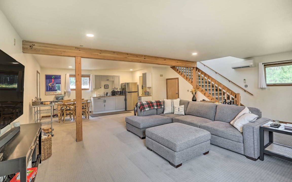 Bend House | 204 m² House ∙ 2 bedrooms ∙ 4 guests