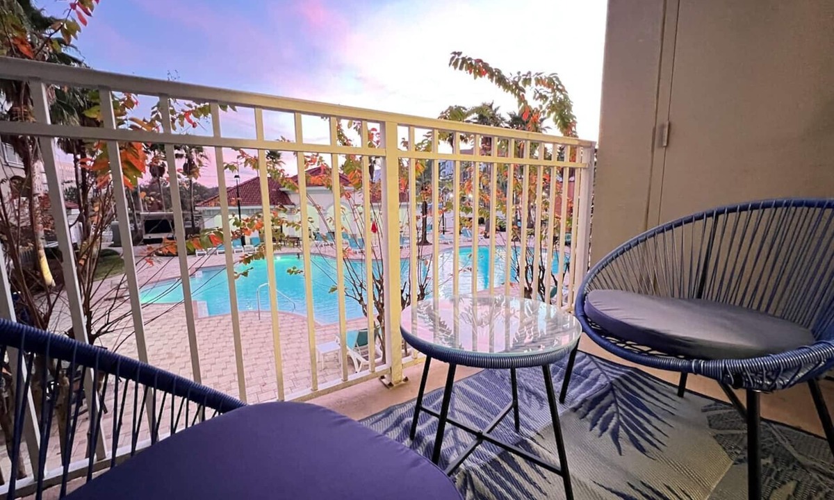 Florida Center Condo | 207-S Luxury King Suite Universal/Disney Epic
