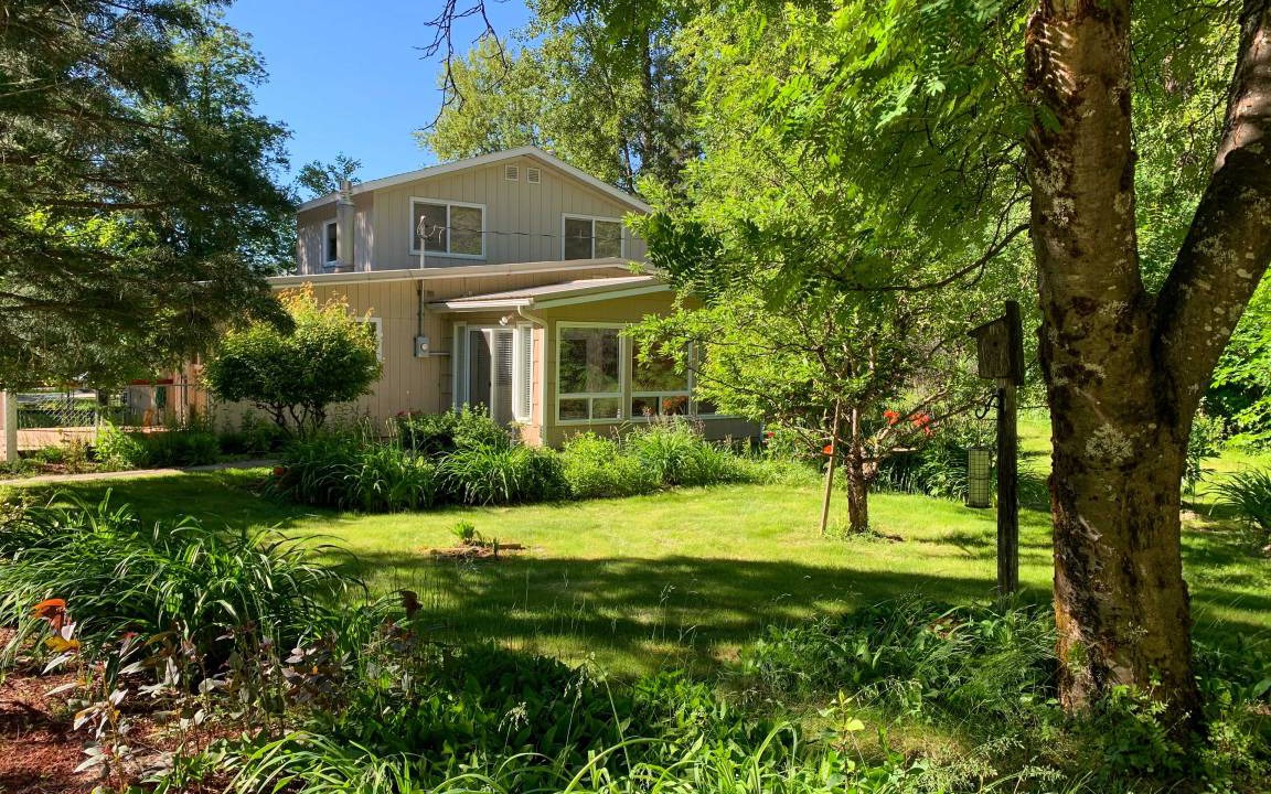 Shoshone County House | 213 m² House ∙ 2 bedrooms ∙ 6 guests