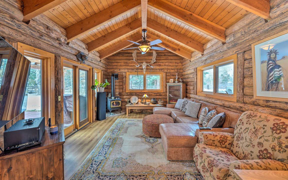 Hailey House | 227 m² House ∙ 2 bedrooms ∙ 6 guests