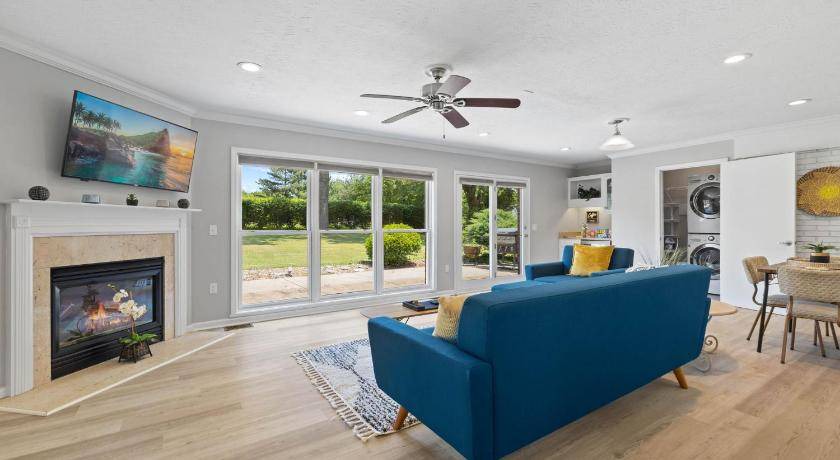 Jeffersonville - Clarksville House | 246 m² House ∙ 5 bedrooms ∙ 10 guests