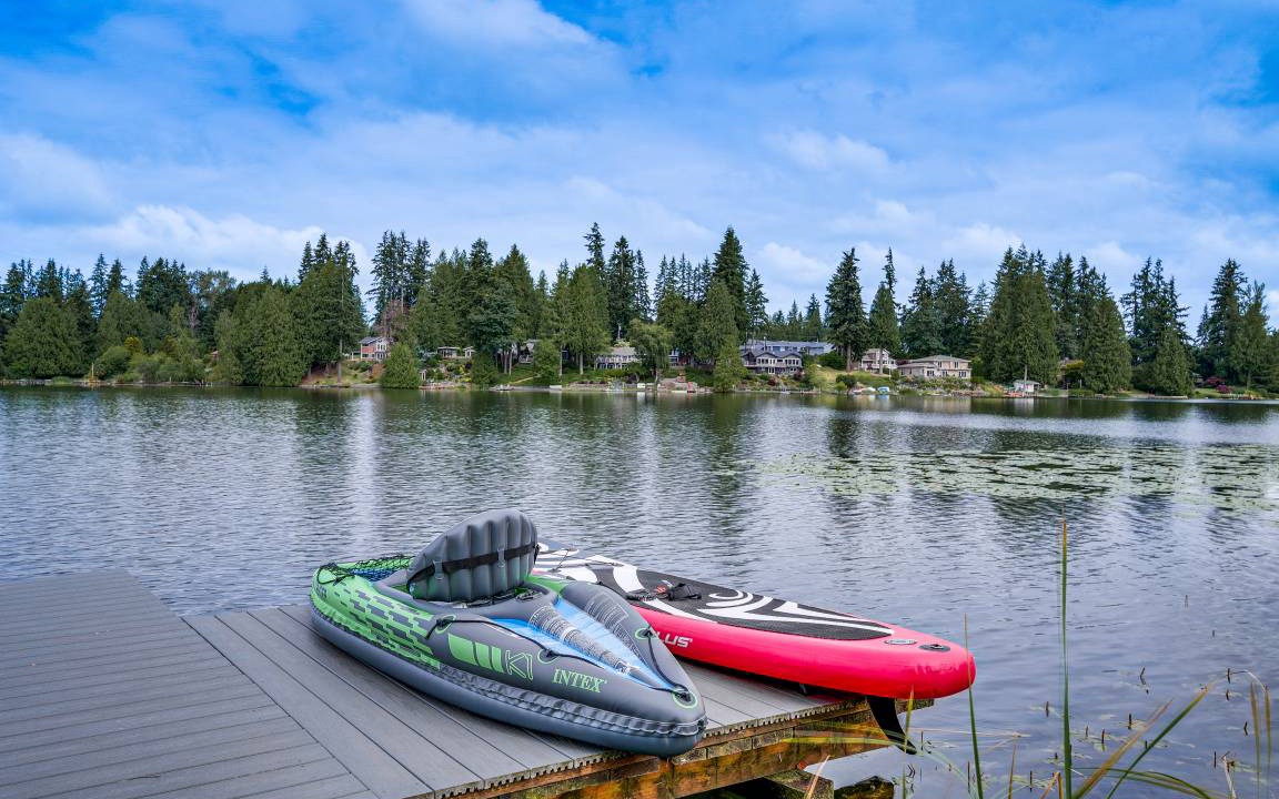 Martha Lake House | 250 m² House ∙ 2 bedrooms ∙ 9 guests