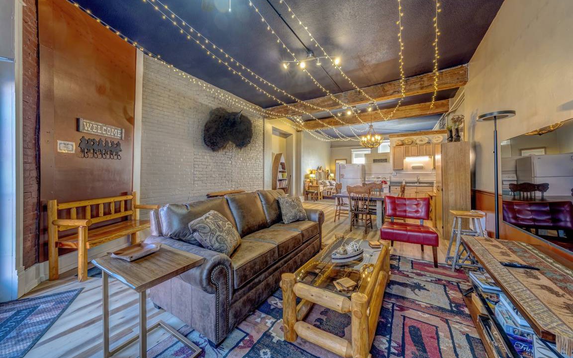 Sheridan Apartment | 260 m² Apartment ∙ 3 bedrooms ∙ 11 guests