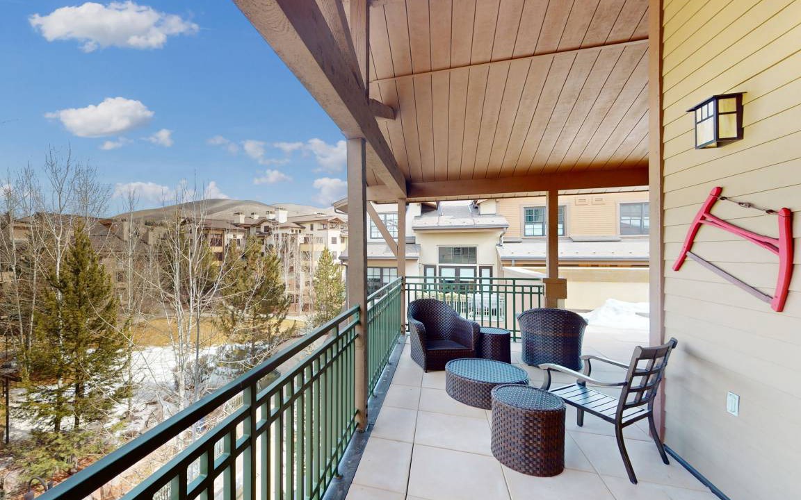 Elkhorn Village House | 275 m² Penthouse ∙ 4 bedrooms ∙ 8 guests