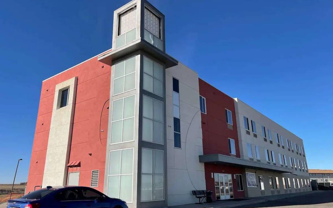 Williston Hotel | 28 m² Hotel ∙ 127 guests