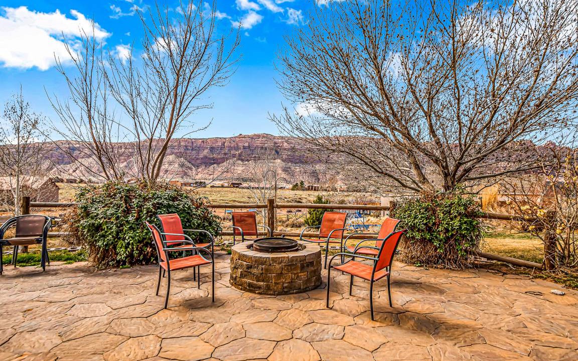 Moab South Valley House | 291 m² House ∙ 5 bedrooms ∙ 16 guests