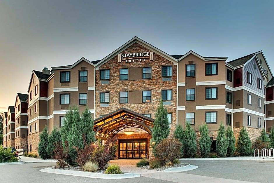 Grant Creek Hotel | 3-Star Hotel ∙ Staybridge Suites Missoula, an IHG Hotel