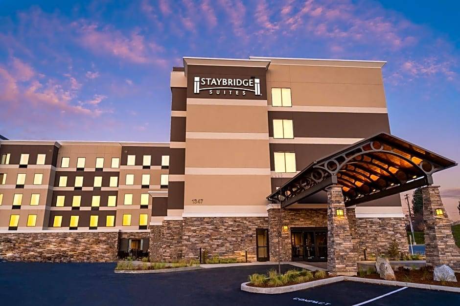 Coeur d'Alene Hotel | 3-Star Hotel ∙ Staybridge Suites Coeur d'Alene, an IHG Hotel