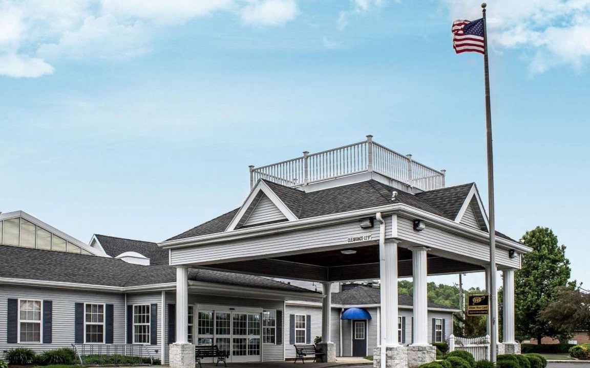 Bellville Hotel | 300 m² Hotel ∙ 127 guests