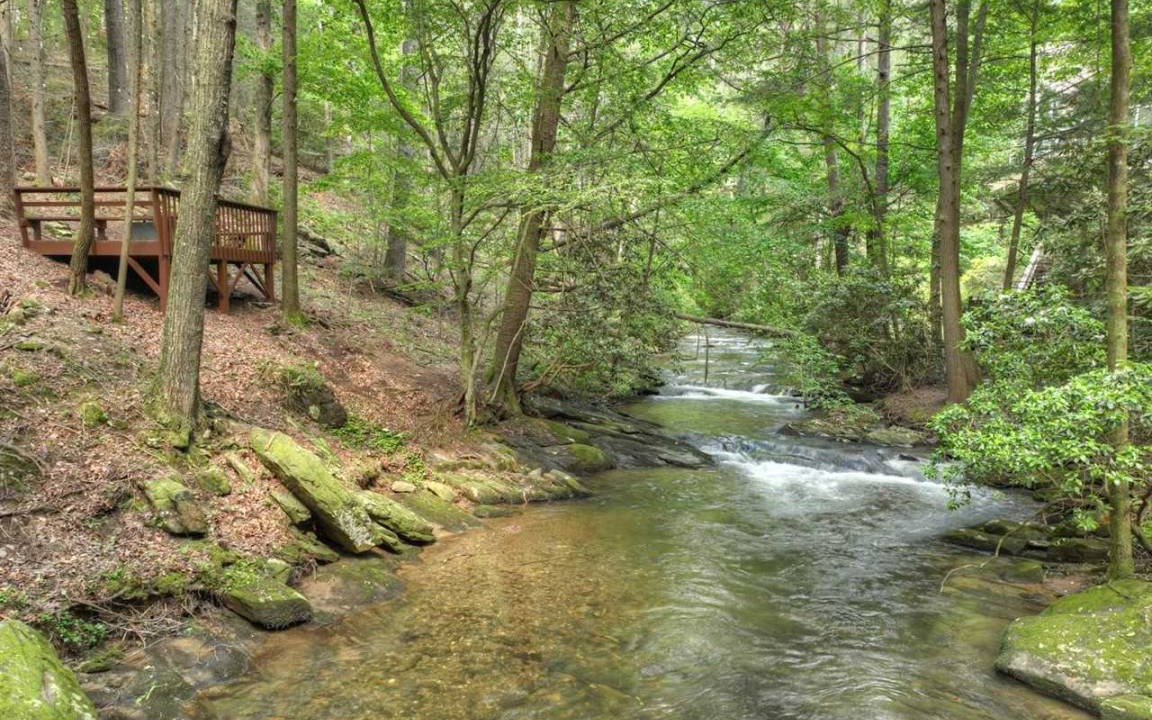 Walnut Mountain Cabin | 307 m² Cabin ∙ 3 bedrooms ∙ 10 guests