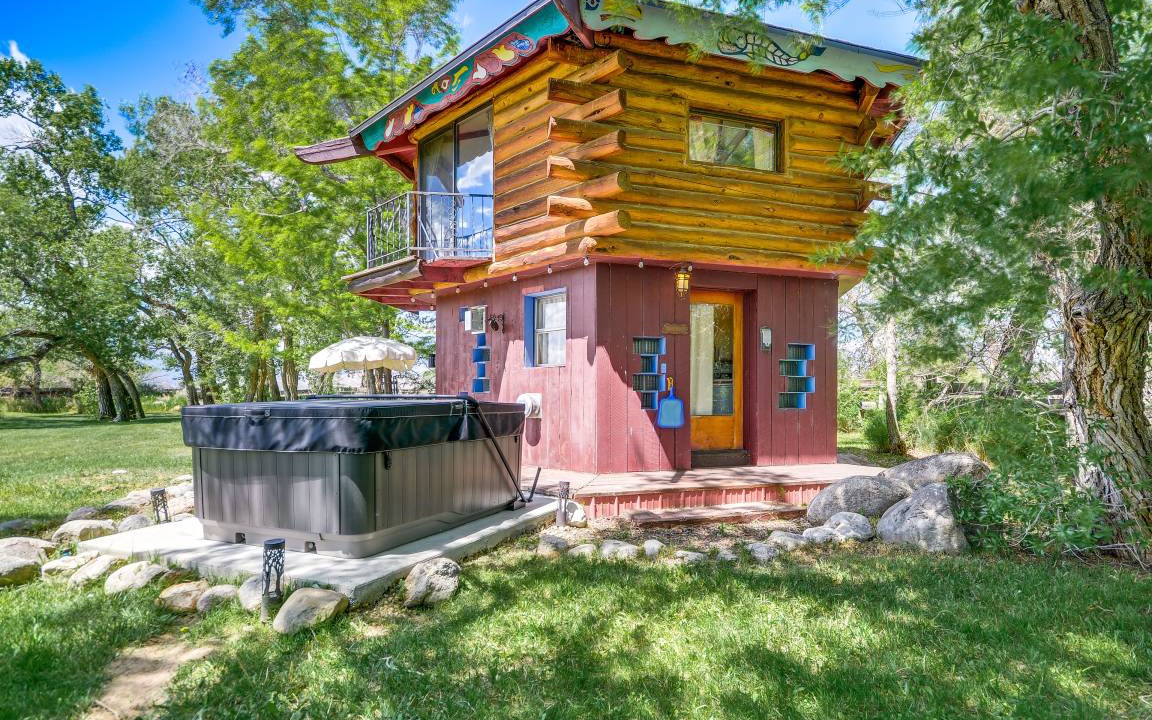 Clark House | 309 m² House ∙ 1 bedroom ∙ 2 guests