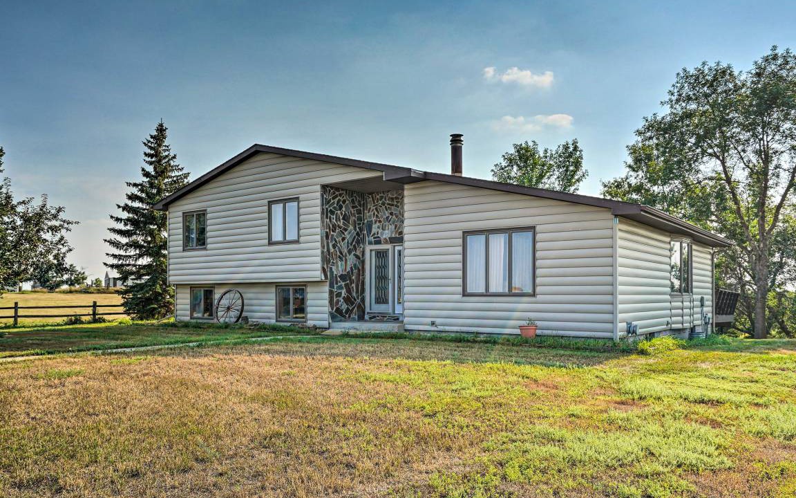 Mercer County House | 325 m² House ∙ 4 bedrooms ∙ 10 guests