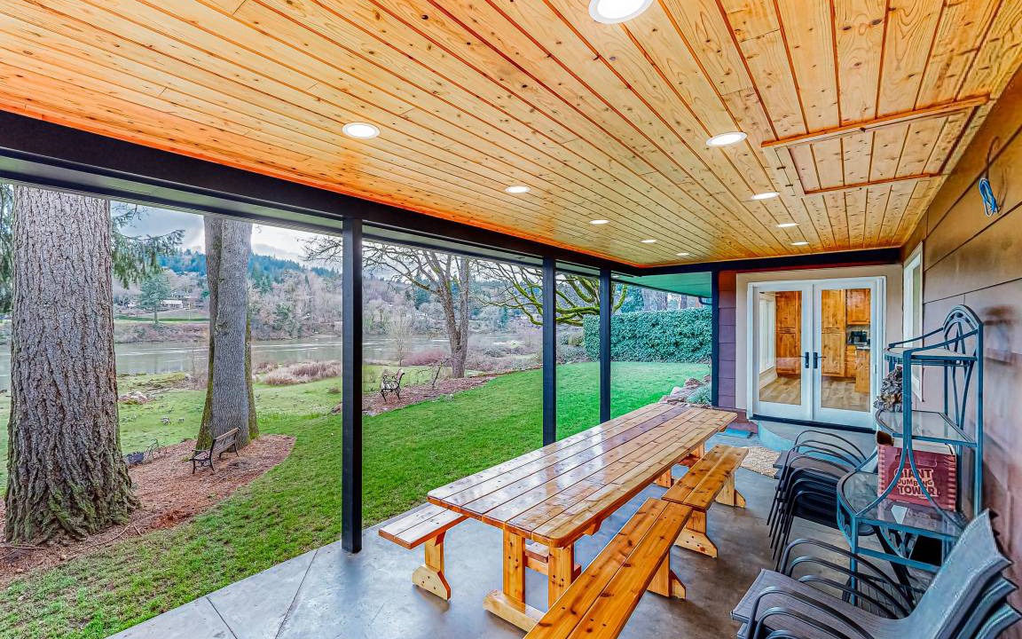 Oak Grove House | 327 m² House ∙ 3 bedrooms ∙ 6 guests