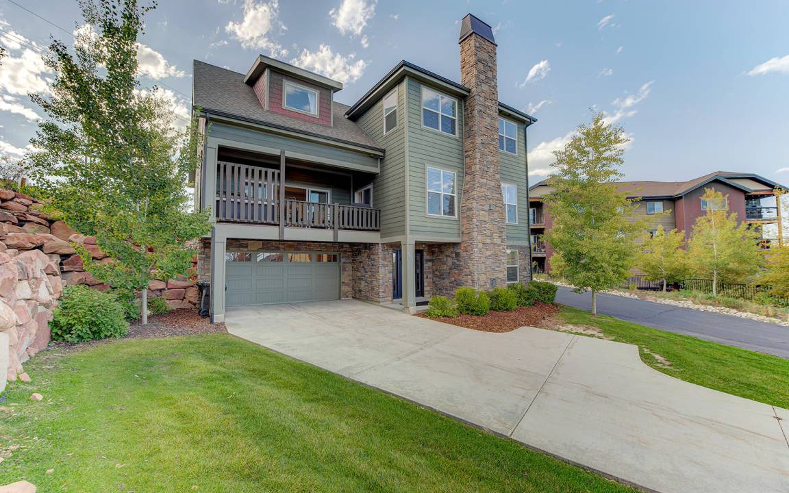 Bear Hollow Village House | 348 m² House ∙ 5 bedrooms ∙ 17 guests