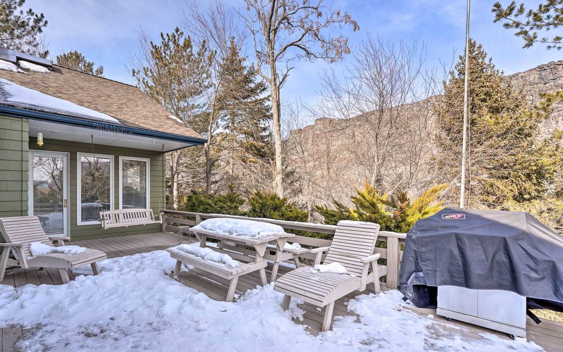 Twin Falls House | 352 m² House ∙ 4 bedrooms ∙ 11 guests