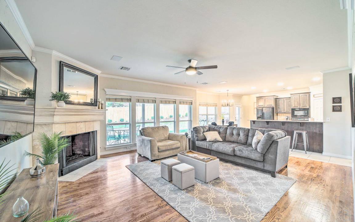 South Tulsa House | 357 m² House ∙ 5 bedrooms ∙ 14 guests