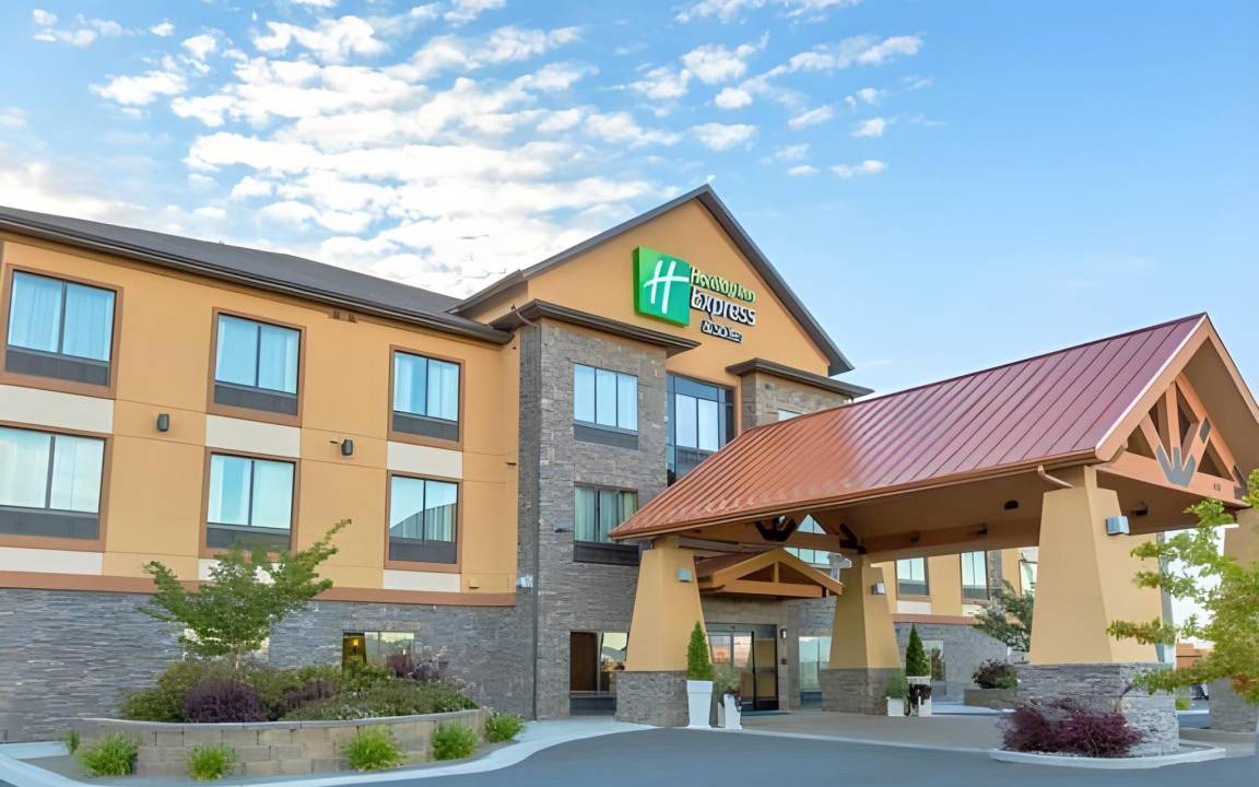 Helena Hotel | 37 m² Hotel ∙ 127 guests