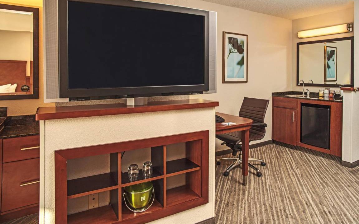 Blue Ash Hotel | 38 m² Hotel ∙ 127 guests