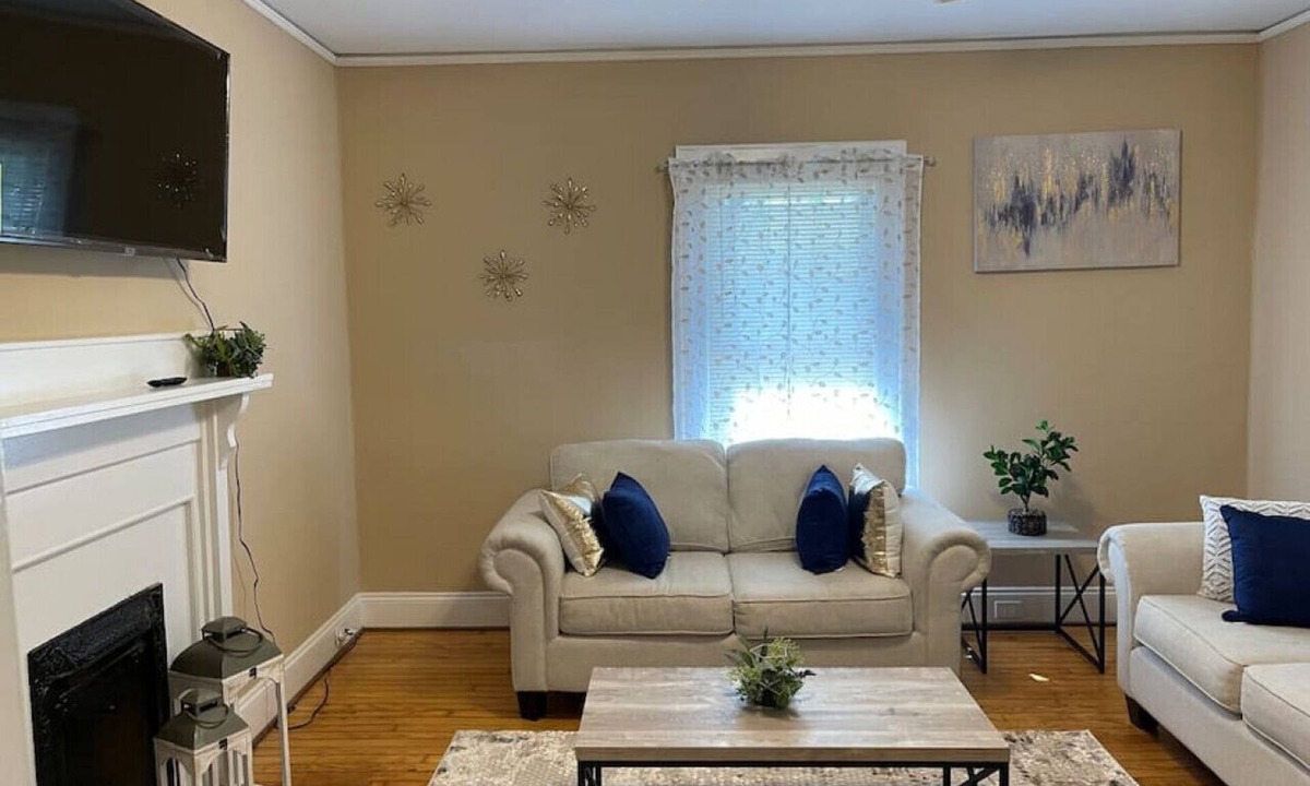 Concord House | 3BR Pet-Friendly Home – Fenced Yard, 10 Min to Speedway