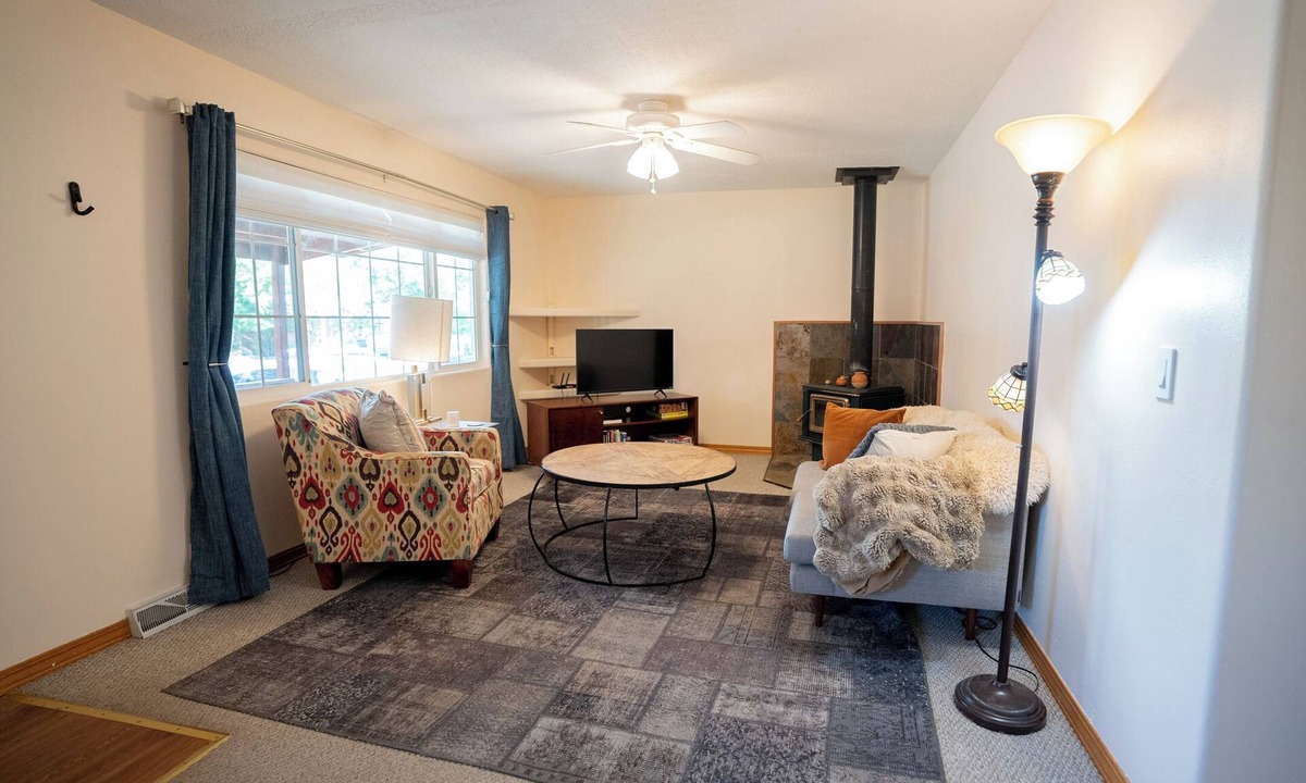 Lander House | 4-Bedroom Home with Fenced Backyard