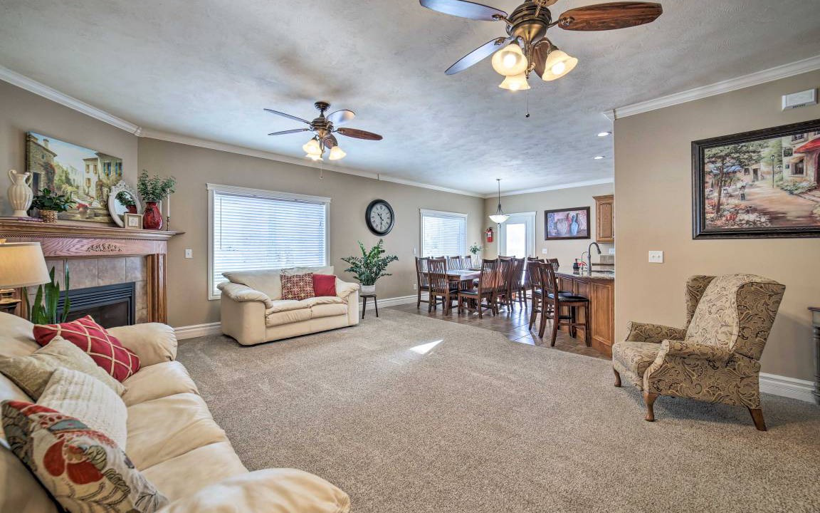 Rexburg House | 403 m² House ∙ 7 bedrooms ∙ 21 guests